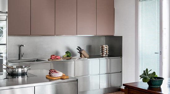 L-shaped Modern Stainless Steel Cabinet with Painted Door Panel High Cabinet