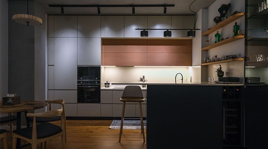 Contemporary Style U Shaped Apartment Colored Kitchen Cabinets